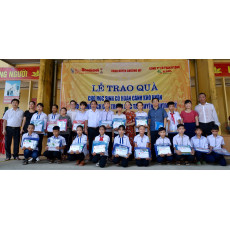 Cùng sẻ chia với hoàn cảnh của 130 học sinh vượt khó huyện Chương Mỹ